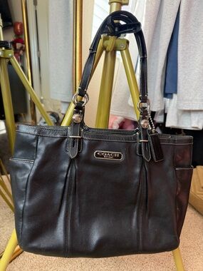 Coach Madison Maggie Tote F15593 Black Leather Shoulder Bag Silver Hardware Y2K